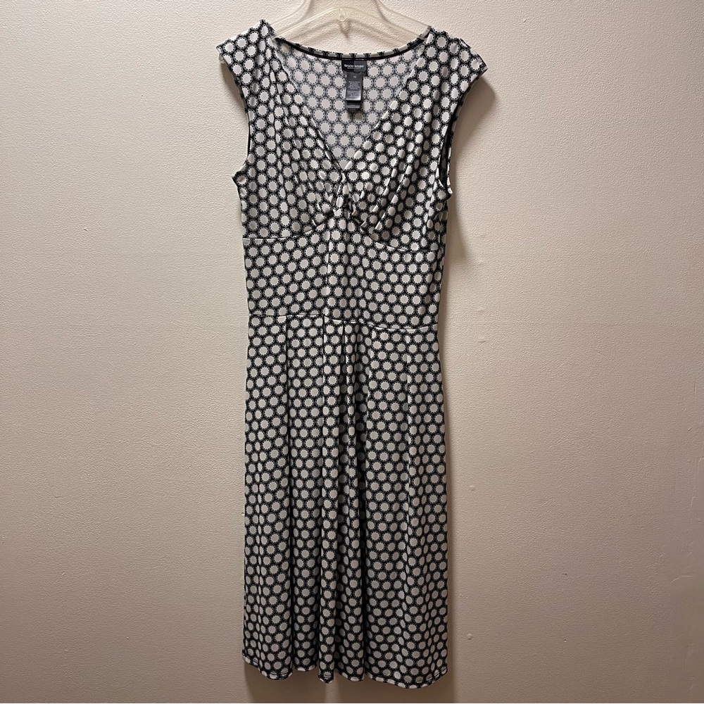 Bisou Bisou Trendy Chic Y2K Sleeveless Midi Indie Dress, Sz 10, White on Black